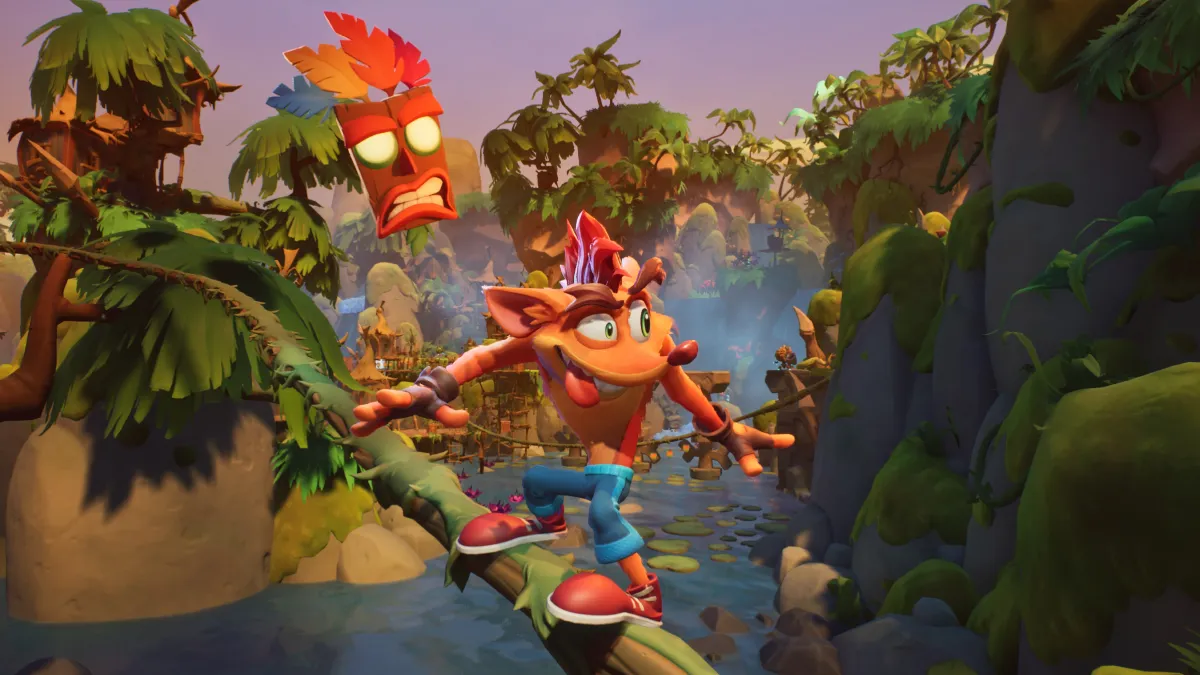 کرش روی تنهٔ درخت در جنگل و ماسک Aku Aku کنارش، Crash Bandicoot 4: It's About Time